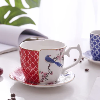 Ziedu un Putnu Kafijas Krūze Keramikas Espresso Cup Šķīvītis Pēcpusdienas Tējas Tasi Radošo Porcelāna Tasi Dāvanu Fridend Tēju Komplekts