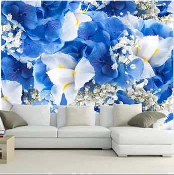 Pasūtījuma 3D gleznojumi,svaigi un skaisti zilas un baltas puķes ,viesistaba, dīvāns, TV sienas guļamistabā fona tapešu